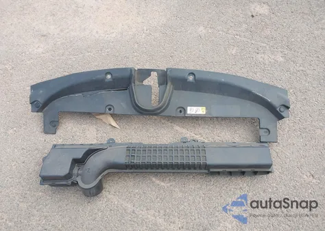 2022 Toyota Corolla Le z USA, uszkodzony, nr VIN JTDEPMAE4NJ207771